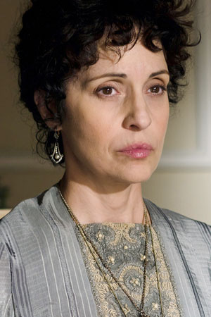 آدریانا اثورس