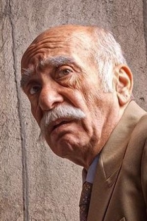 داریوش کاردان