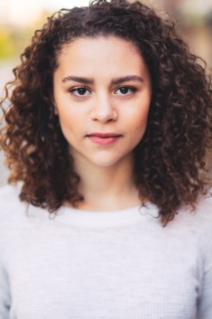 لیلی سنتیاگو