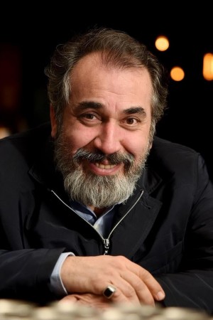 سیامک انصاری