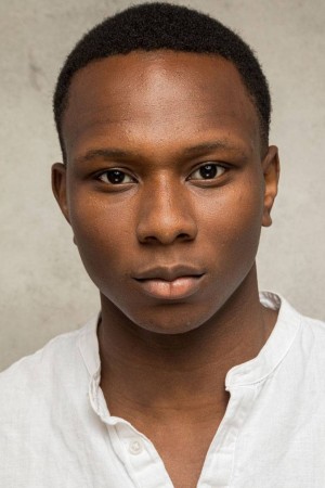 آیومیده آدگون