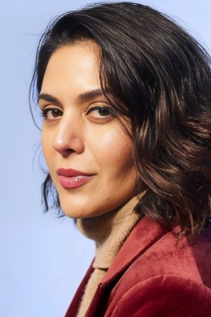 نیوشا جعفریان