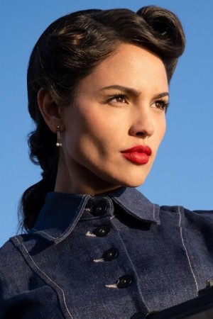 ایزا گونزالس