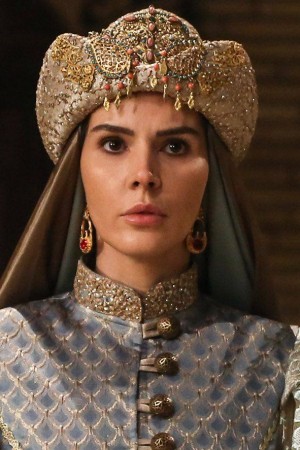 خدیجه شندیل