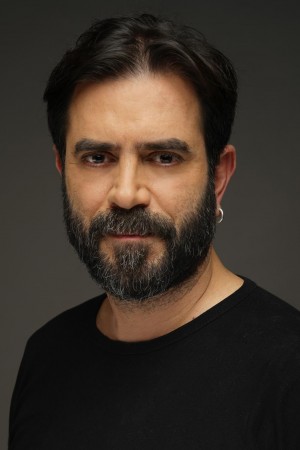 تئومان کومباراجی‌باشی