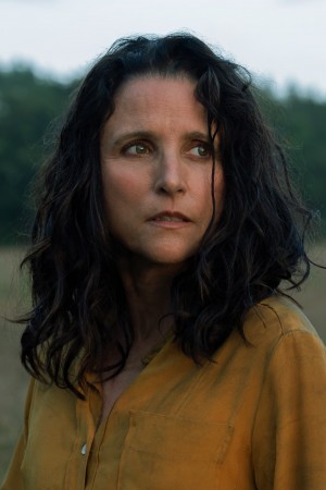 جولیا لوئی درایفوس