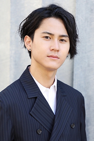 شونسوکه تاکوچی