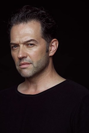 آتناس سربرف