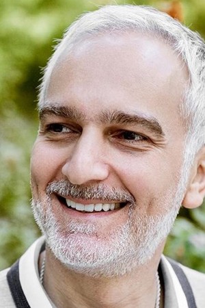 بیژن بنفشه‌خواه