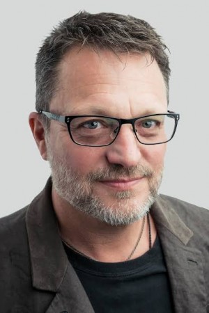 استیون بلوم