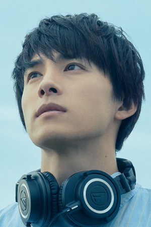 تاکومی کاوانیشی