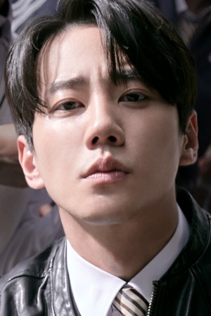 لی جون-یونگ