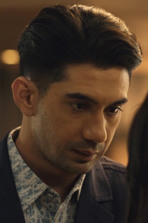 رضا رهادیان